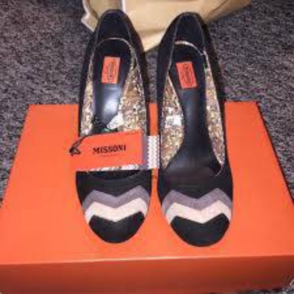 Missoni for Target Barkwood Zig Zag size 8